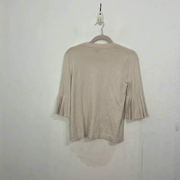 NWT COS
 
Knitted Top With Pleated Sleeves - Picture 8 of 9